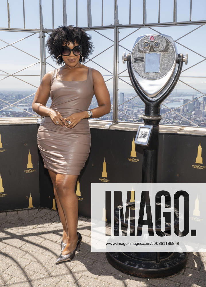 JESSICA FRANCES DUKES visits the Empire State Building in New York to celebrate the Premiere of The Westies on MGM. 8 July 2026 New York USA - ZUMAa265 20260708_zep_a265_084