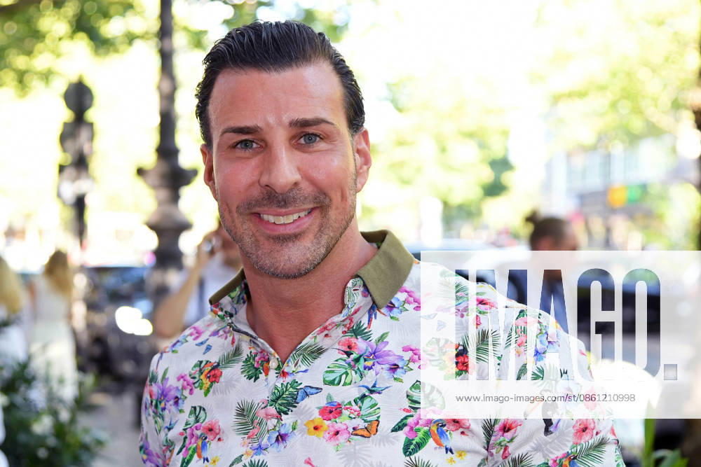 Leonard Freier bei der Restaurant Bellucci La Grande Bellezza Sommerparty in Berlin am 09.07.2026