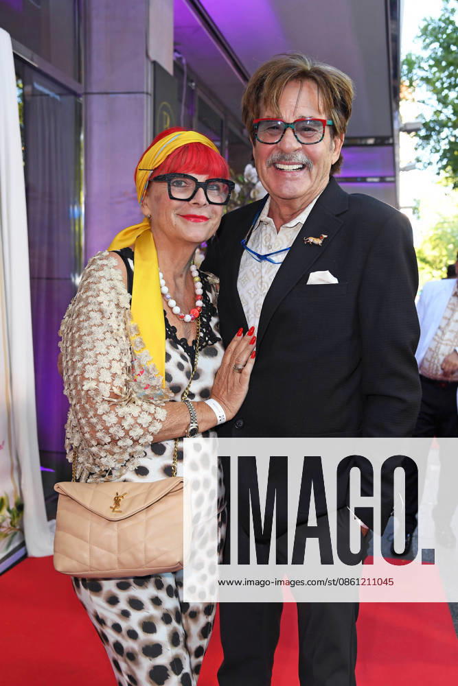 Jörg Draeger mit Ehefrau Petra Draeger bei der Restaurant Bellucci La Grande Bellezza Sommerparty in Berlin am 09.07.2026