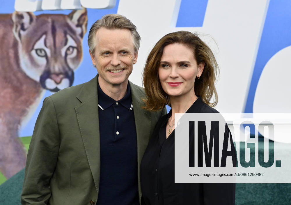 Cast member David Hornsby (L) and his wife, actress Emily Deschanel attend the premiere of the Netflix sport comedy TV series The Hawk at the Directors Village in the Westwood section of Los Angeles on Thursday, July 9, 2026. Storyline Follows Lonnie Hawkins, 2004 s top golfer, as he struggles to recapture his magic late in his career, refusing to believe he s anything other than one stroke away from golf s greatest comeback. LAP2026070943 JIMxRUYMEN