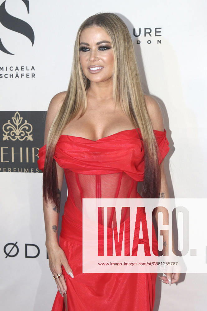 Carmen Electra bei der Sommerparty La Grande Bellezza im Restaurant Casa Bellucci. Berlin