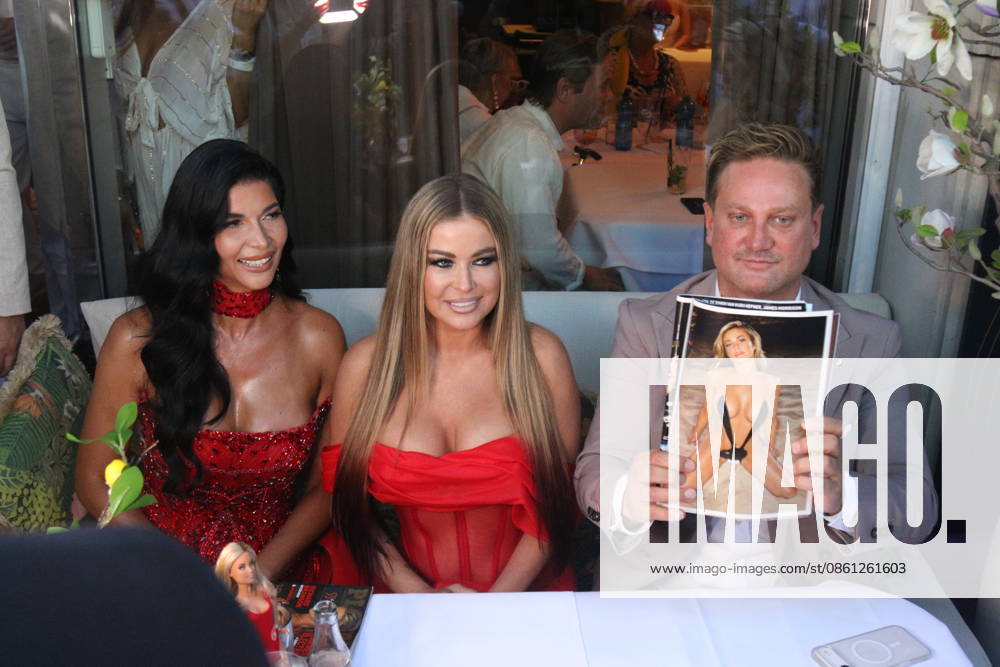 Micaela Schäfer, Carmen Electra und Adriano Hess bei der Sommerparty La Grande Bellezza im Restaurant Casa Bellucci. Berlin