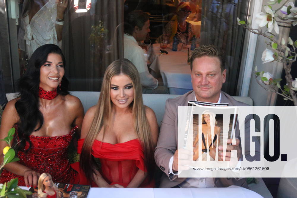 Micaela Schäfer, Carmen Electra und Adriano Hess bei der Sommerparty La Grande Bellezza im Restaurant Casa Bellucci. Berlin