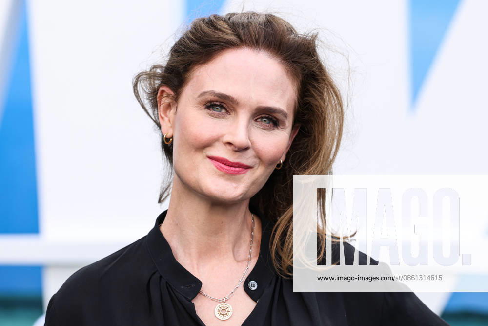 Los Angeles Premiere Of Netflix s The Hawk Season 1 WESTWOOD, LOS ANGELES, CALIFORNIA, USA - JULY 09: Emily Deschanel arrives at the Los Angeles Premiere Of Netflix s The Hawk Season 1 held at the Directors Village (formerly Westwood Village Theatre) on July 9, 2026 in Westwood, Los Angeles, California, United States. Westwood Directors Village (formerly Westwood Village Theatre) California United States