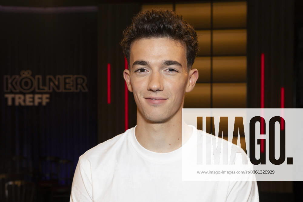 Shaolin-Kid Sacha WENK, freundlich, laecheln, Portrait, Portraet, zu Gast in der TV Sendung ,,Koelner Treff,, im WDR Fernsehen, Aufzeichnung am 10.07.2026, Ausstrahlung am 07.08.2026.