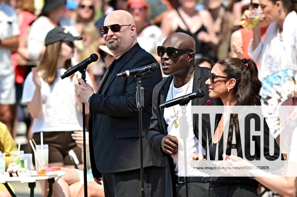 ZDF - Fernsehgarten. Sänger Nana ( Nana Kwame Abrokwa ) während der ZDF - Unterhaltungsshow Fernsehgarten am 12.07.2026 in Mainz. 20260712MWI134512