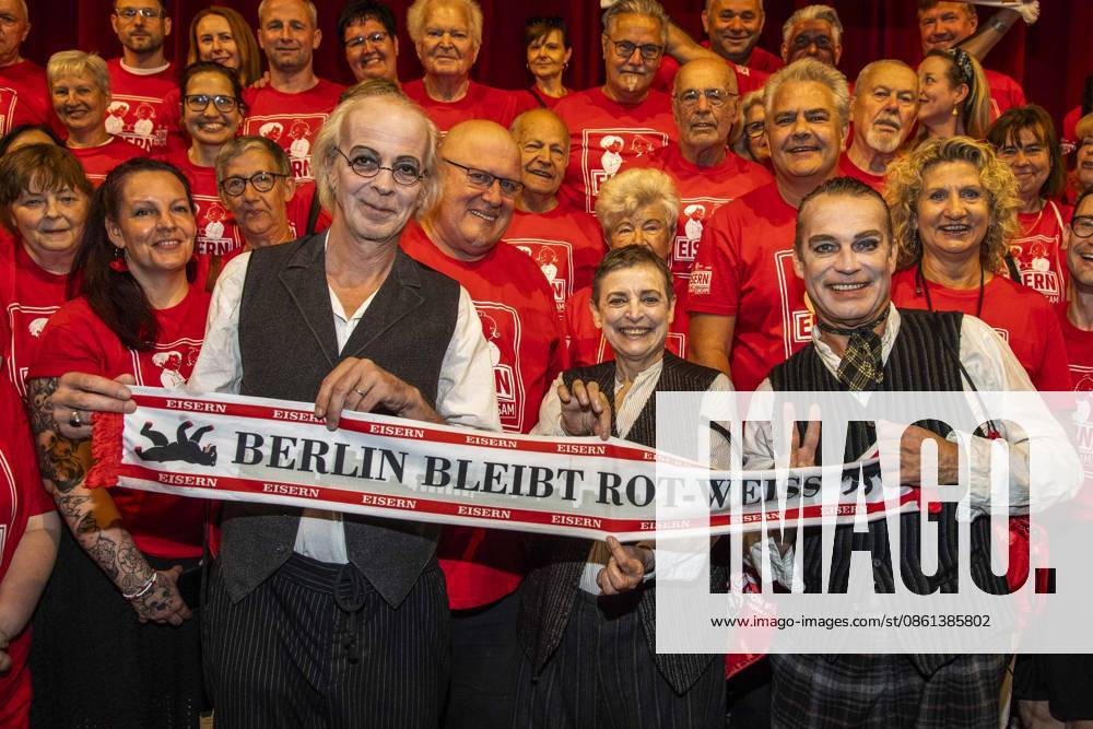 ABB THEATERUNION- Torsten Rasch, Katharina Thalbach und Pierre Besson die Schauspieler sind Fans vom 1. FC Union Berlin dem 1 Liga Fußballverein aus Berlin-Koepenick und waren oft in der Alten Foersterei bei den Heimspielen von Union , jetz der gegen Beuch in der Komödie der roten Fans von Union Berlin in der Komödie am Kurfürstendamm im Ernst-Reuter-Saal Berlin, Berlin den 12.07.2026 Berlin Deutschland