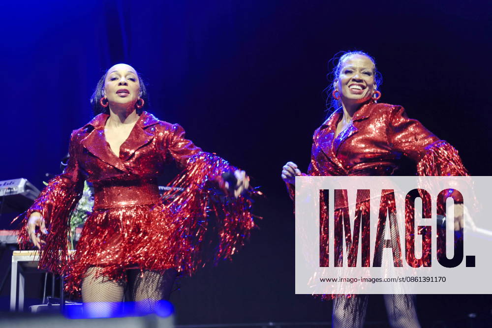 EN VOGUE, im Konzert live in der Uber Eats Music Hall, Berlin, Sängerin, Musik, mit Cindy Herron, Terry Ellis, Maxine Jones, Rhona Bennett, Berlin