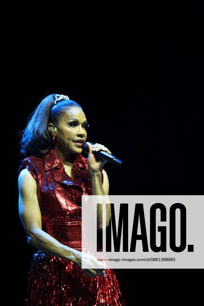 Cindy Herron von der Band En Vogue bei einem Konzert in der Uber Eats Music Hall in Berlin, 12. Juli 2026. En Vogue Konzert Berlin