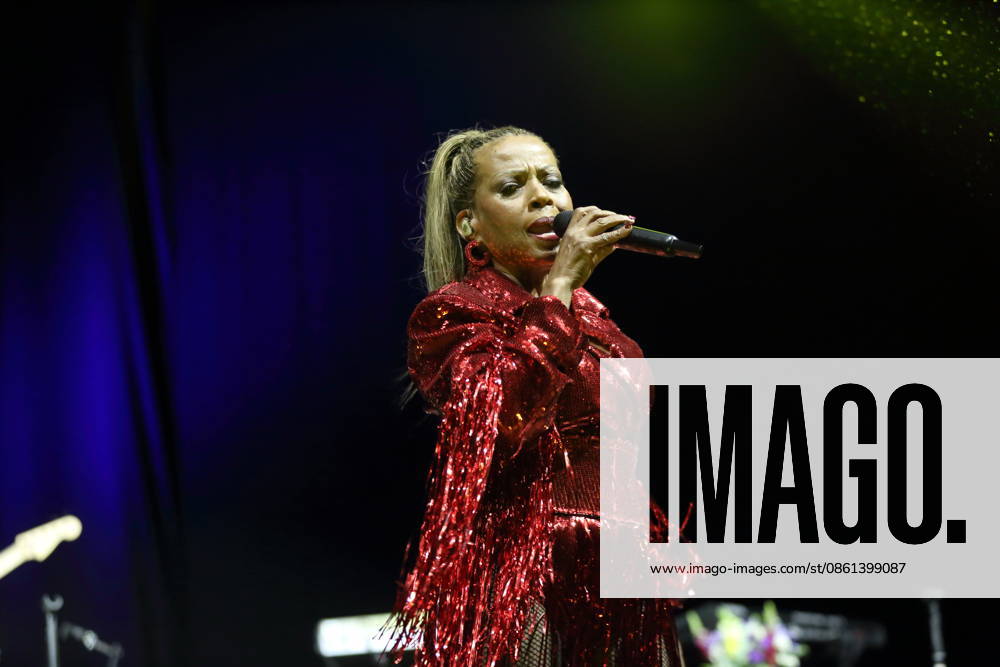 Maxine Jones von der Band En Vogue bei einem Konzert in der Uber Eats Music Hall in Berlin, 12. Juli 2026. En Vogue Konzert Berlin