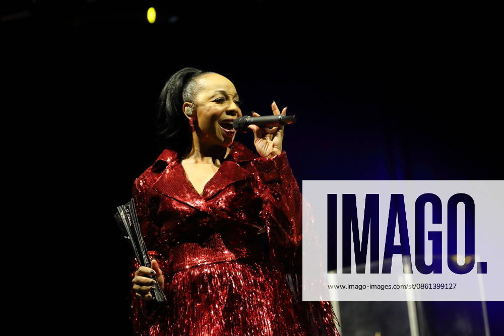 Terry Ellis von der Band En Vogue bei einem Konzert in der Uber Eats Music Hall in Berlin, 12. Juli 2026. En Vogue Konzert Berlin