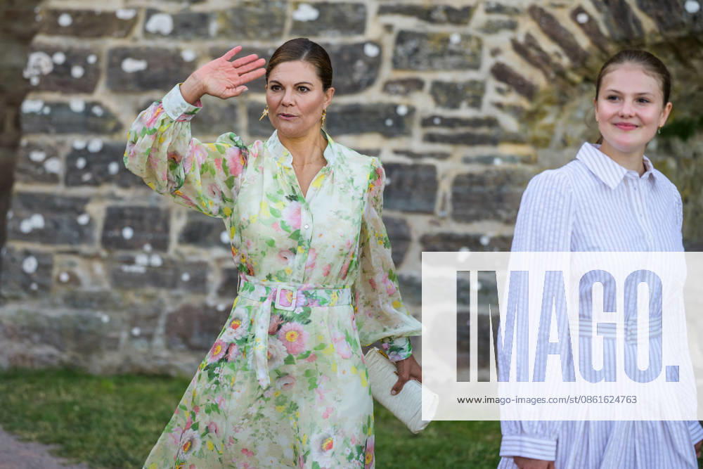 Kronprinsessan Victoria och prinsessan Estelle under utdelningen av Victoriapriset den 14 juli 2026 i Borgholm.