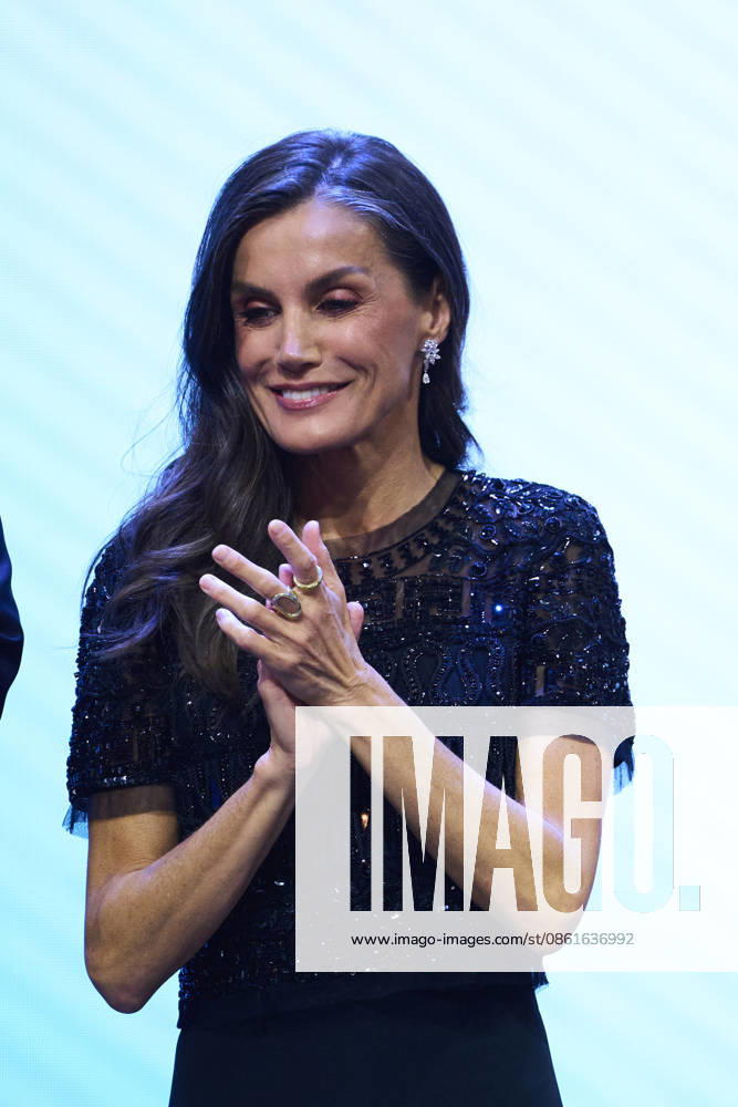 Queen Letizia of Spain, Princess Sofia attends Princess of Girona awards ceremony at Gran Teatre del Liceu on July 14, 2026 in Barcelona, Spain Barcelona Spain - ZUMAg15_ 20260714_zaf_g15_026
