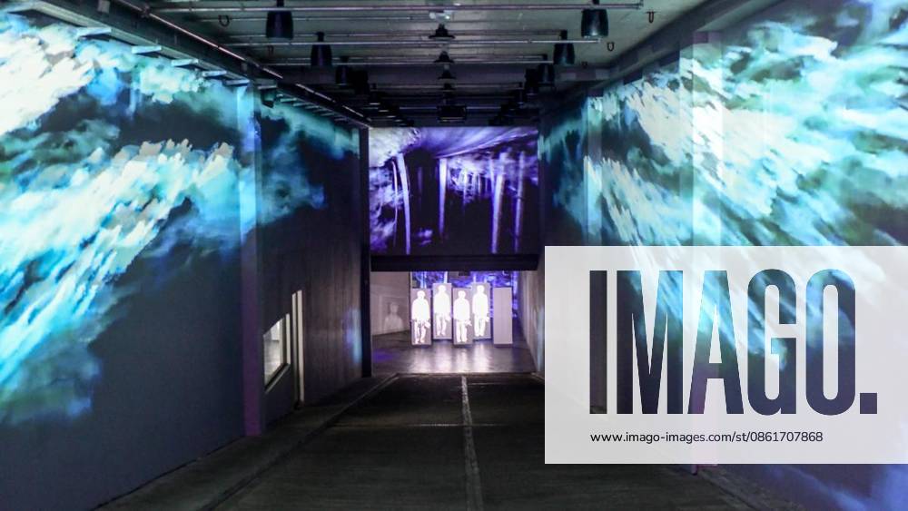 Am 14. Juli 2026 fand eine Pressebesichtigung in der Berliner Galerie Silent Green LOST IN FINIITY Björn Melhus statt. Deutschland Berlin Berlin