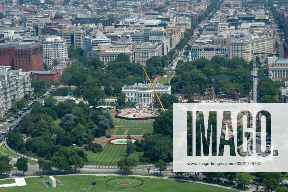 Construction continues on the White House Ballroom and Helipad on July 15, 2026. Washington United States - ZUMAl312 20260715_znp_l312_001