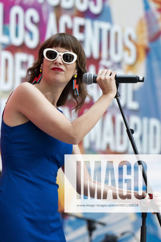 Singer Natalia Garcia Poza known artistically as Nat Simons performs during the presentation of Hispanicity 2026 at the Casa de Correos. Madrid Spain - ZUMAs197 20260721_aaa_s197_004