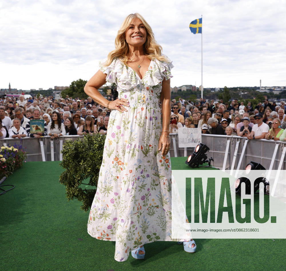 STOCKHOLM, SWEDEN 20260721 Host Pernilla Wahlgren during Allsang pa Skansen on Tuesday evening STOCKHOLM, SWEDEN