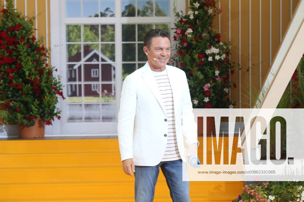 Stefan Mross in der ARD TV-Show Immer wieder sonntags im Europa-Park. Rust