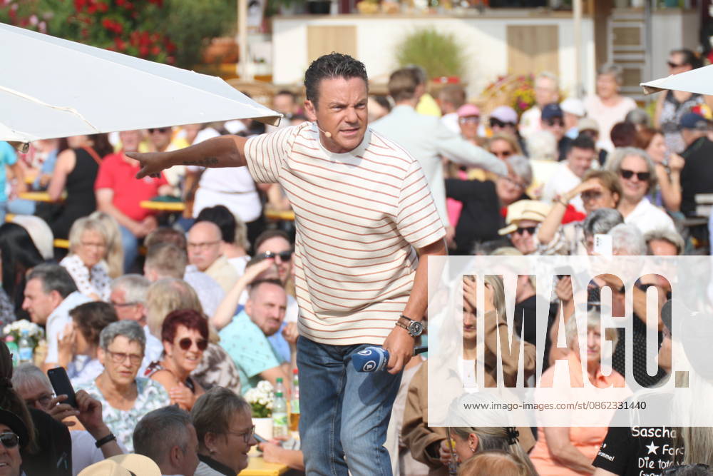 Stefan Mross in der ARD TV-Show Immer wieder sonntags im Europa-Park. Rust