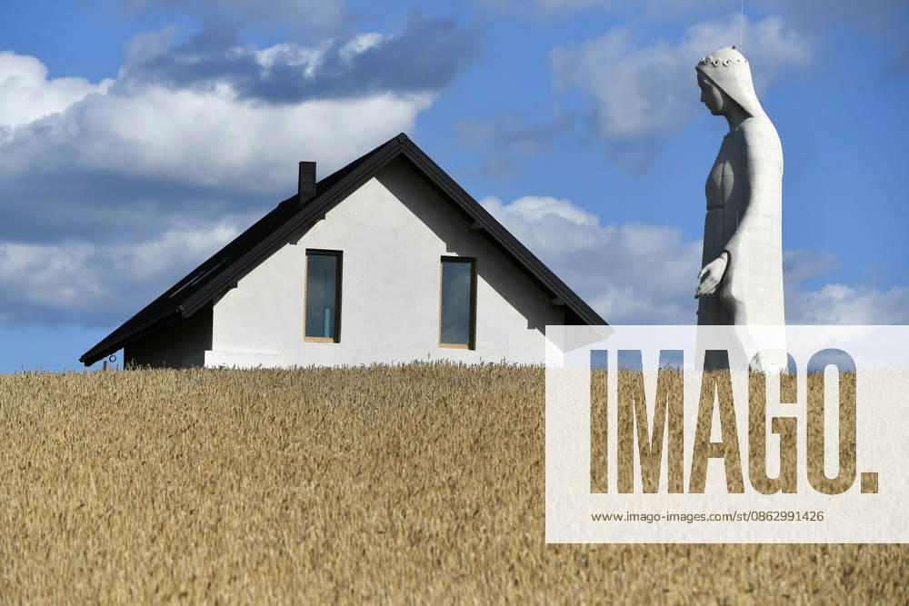 The largest statue of Our Lady in Europe Konotopie 28 07 2026 Construction of a 55-meter statue of the Virgin Mary in the village of Konotopie (Kuyavian-Pomeranian Voivodeship) has been completed. It will be the tallest in Europe and the second tallest in the world, after the statue of Mary in the Philippines. The official opening is scheduled for August 15th. The founder of the monument is Polish billionaire Roman Karkosik. 1117327281 1119366080