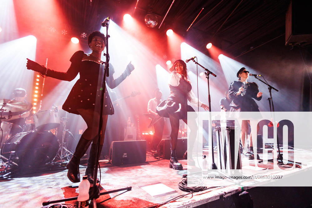 Say She She perform in Brighton Concorde 2 Brighton, East Sussex, UK on 29 July 2026 Nya Brown, Piya Malik and Sabrina Cunningham of Say She She perform on stage, Credit:Andy Sturmey Andrew Sturmey - B1114 Avalon United Kingdom, East Sussex, Brighton
