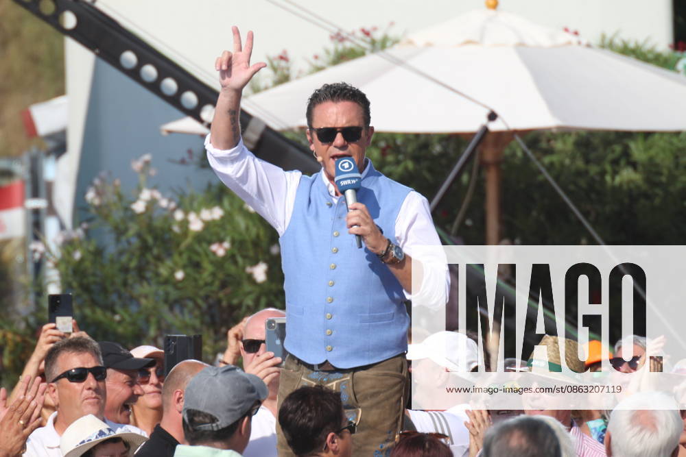 Stefan Mross in der ARD TV-Show Immer wieder sonntags im Europa-Park. Rust