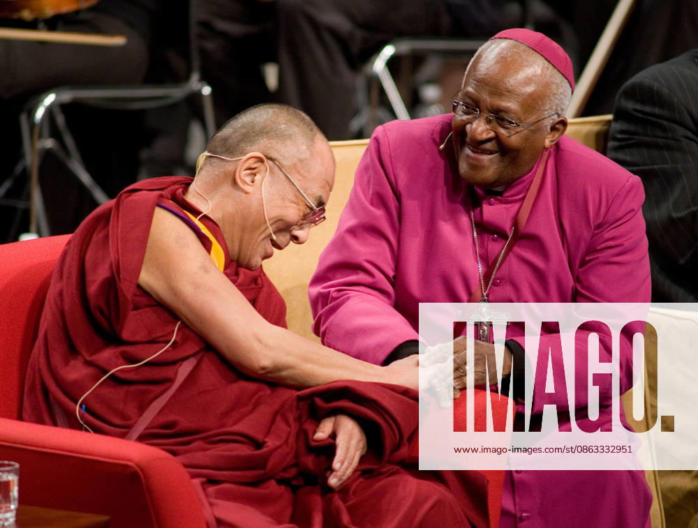 Dalai Lama at Seattle s Compassion Gathering Apr 15, 2008 - Seattle, Washington, USA - Day five - Interspiritual Day - An unprecedented gathering to engage the hearts and minds of our community by highlighting the vision, science, and programs of early social, emotional, and cognitive learning. His Holiness the Dalai Lama and other compassion leaders bring global attention to the importance of nurturing kindness and compassion in the world, starting with children and all those who touch their lives. PICTURED: His Holiness the DALAI LAMA and Archbishop DESMOND TUTU talk about the themes common to all spiritual traditions.