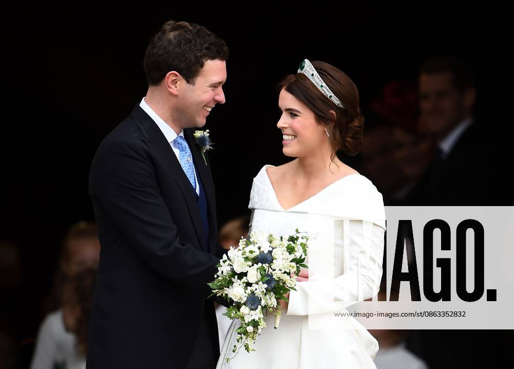 HRH Princess Eugenie and Jack Brooksbank HRH Princess Eugenie of York and Jack Brooksbank, leaving St George s Chapel after their wedding, Windsor Castle, Berkshire, UK. 12 10 2018., Credit:PA ROTA - B68 Avalon