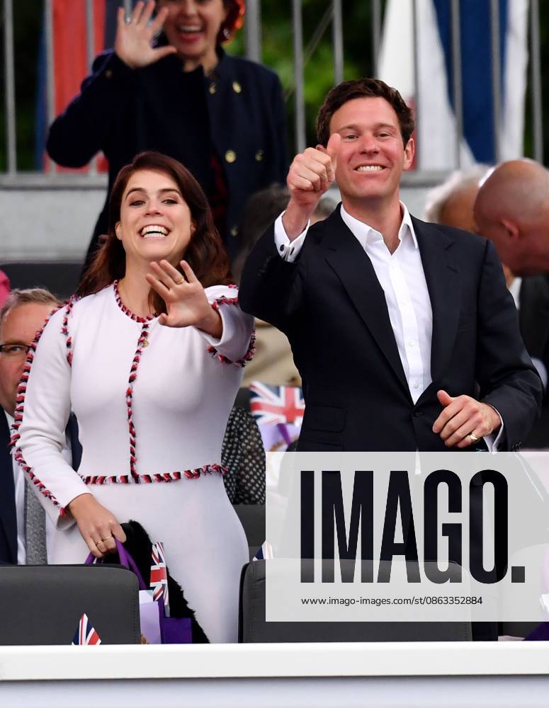 Platinum Party at Buckingham Palace Princess Eugenie and Jack Brooksbank at the Platinum Party at Buckingham Palace on June 4, 2022 as part of Queen Elizabeth II s platinum jubilee celebrations., Credit:James Veysey PA ROTA - B68 Avalon