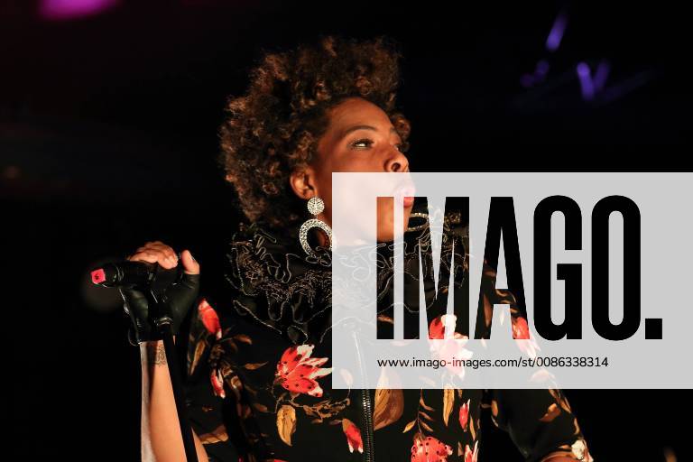 Macy Gray bei einem Konzert im Astra Kulturhaus in Berlin, 30. Oktober 2018. Konzert Macy Gray in Berlin