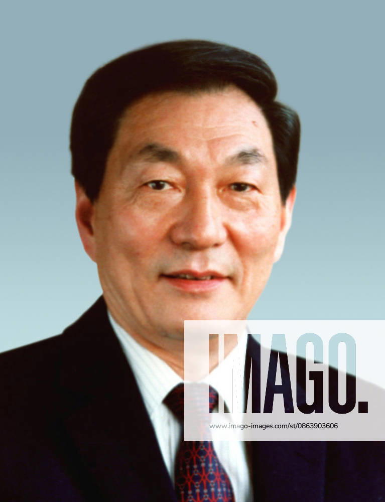 (260812) -- BEIJING, Aug. 12, 2026 -- A file photo of Zhu Rongji. Former Chinese premier Zhu Rongji died of illness at the age of 98 in Beijing at 11:06 a.m. Wednesday. CHINA-ZHU RONGJI-PASSING AWAY (CN) LixHe