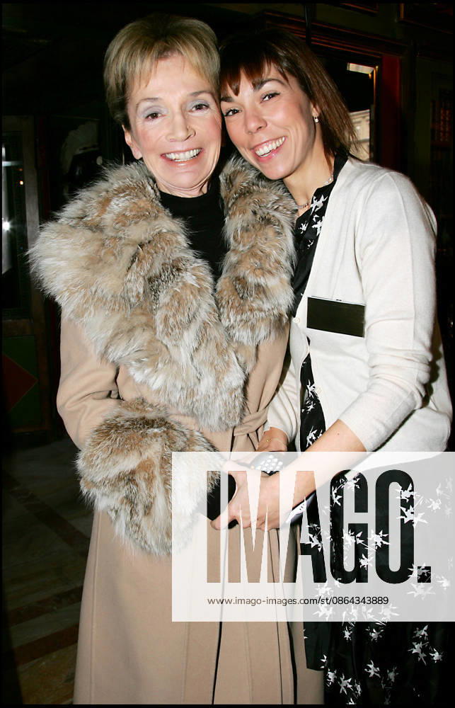 News from August 18, 2026: Mathilde Favier, Dior’s director of public relations, and her partner, film producer Nicolas Altmayer, died yesterday in a car accident in the Deux-Sèvres department. PRINCESS LEE RADZIWILL AND MATHILDE AGOSTINELLI CELEBRITIES AT THE MIU MIU FASHION SHOW: READY-TO-WEAR FALL WINTER 2006–2007 COLLECTION PEOPLE AT MIU MIU FASHION SHOW: READY-TO-WEAR FALL WINTER 2006–2007 COLLECTION Paris, France