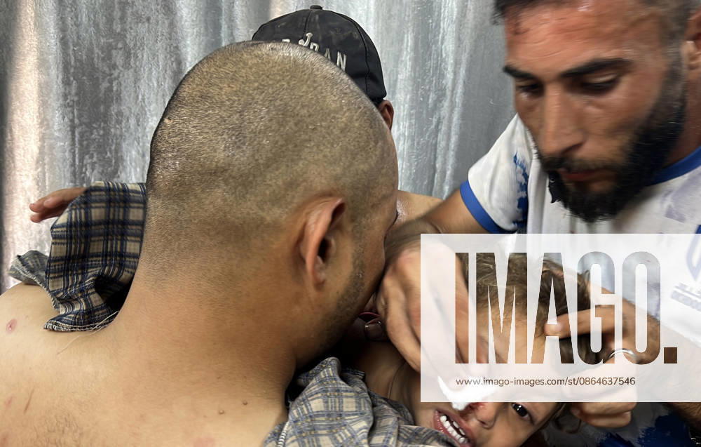 4-year-old child loses life in Israeli attack on Gaza KHAN YUNIS, GAZA, PALESTINE - AUGUST 23: An injured child receiving treatment at Nasser Hospital after an Israeli drone strike in Khan Yunis, Gaza, Palestine, on August 23, 2026. Despite the ceasefire, the Israeli army carried out a drone strike in Khan Yunis, with those injured in the attack taken to Nasser Hospital for treatment. Abed Rahim Khatib Anadolu Khan Yunis Gaza. Editorial use only. Please get in touch for any other usage.