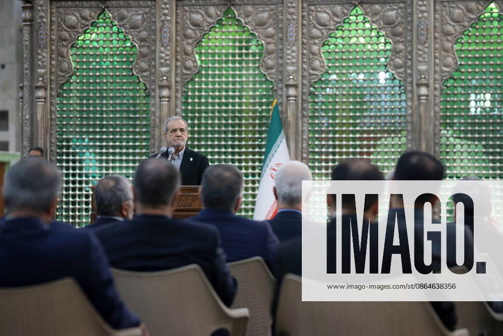 Iranian President Masoud Pezeshkian TEHRAN, IRAQ - AUGUST 23: (---- – MANDATORY CREDIT - IRANIAN PRESIDENCY HANDOUT - NO MARKETING NO ADVERTISING CAMPAIGNS - DISTRIBUTED AS A SERVICE TO CLIENTS----) Iranian President Masoud Pezeshkian speaks during an event to mark the first day of the Government Week at the mausoleum of Ayatollah Ruhollah Khomeini, the founder of the Islamic Republic of Iran, in Tehran, Iran on August 23, 2026. Iranian Presidency Anadolu Tehran Iran. Editorial use only. Please get in touch for any other usage.