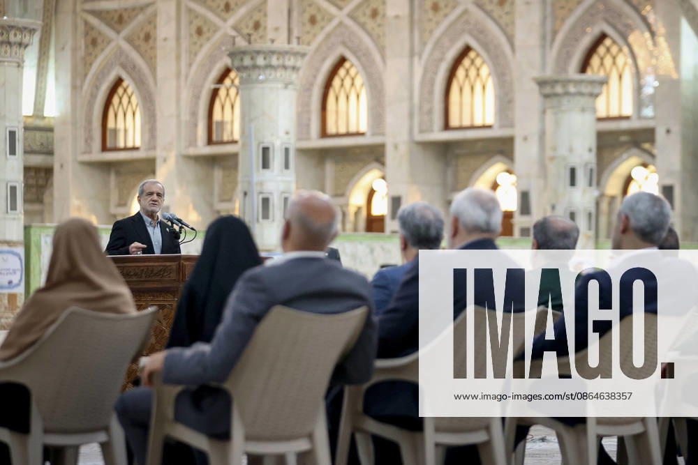 Iranian President Masoud Pezeshkian TEHRAN, IRAQ - AUGUST 23: (---- – MANDATORY CREDIT - IRANIAN PRESIDENCY HANDOUT - NO MARKETING NO ADVERTISING CAMPAIGNS - DISTRIBUTED AS A SERVICE TO CLIENTS----) Iranian President Masoud Pezeshkian speaks during an event to mark the first day of the Government Week at the mausoleum of Ayatollah Ruhollah Khomeini, the founder of the Islamic Republic of Iran, in Tehran, Iran on August 23, 2026. Iranian Presidency Anadolu Tehran Iran. Editorial use only. Please get in touch for any other usage.