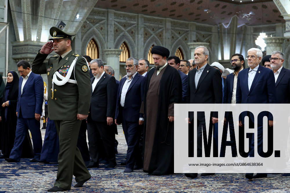 Iranian President Masoud Pezeshkian TEHRAN, IRAQ - AUGUST 23: (---- – MANDATORY CREDIT - IRANIAN PRESIDENCY HANDOUT - NO MARKETING NO ADVERTISING CAMPAIGNS - DISTRIBUTED AS A SERVICE TO CLIENTS----) Iranian President Masoud Pezeshkian (not seen) speaks during an event to mark the first day of the Government Week at the mausoleum of Ayatollah Ruhollah Khomeini, the founder of the Islamic Republic of Iran, in Tehran, Iran on August 23, 2026. Iranian Presidency Anadolu Tehran Iran. Editorial use only. Please get in touch for any other usage.