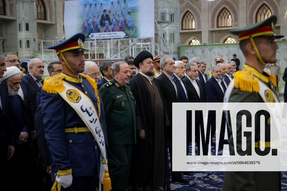 Iranian President Masoud Pezeshkian TEHRAN, IRAQ - AUGUST 23: (---- – MANDATORY CREDIT - IRANIAN PRESIDENCY HANDOUT - NO MARKETING NO ADVERTISING CAMPAIGNS - DISTRIBUTED AS A SERVICE TO CLIENTS----) Iranian President Masoud Pezeshkian attends an event to mark the first day of the Government Week at the mausoleum of Ayatollah Ruhollah Khomeini, the founder of the Islamic Republic of Iran, in Tehran, Iran on August 23, 2026. Iranian Presidency Anadolu Tehran Iran. Editorial use only. Please get in touch for any other usage.
