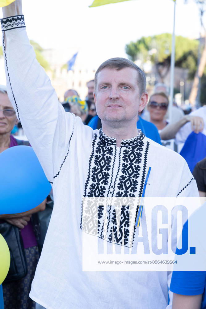IPA87735398 - Ihor Brusylo, Ukraines Ambassador to Italy, during the event in Rome marking the anniversary of Ukraines independence