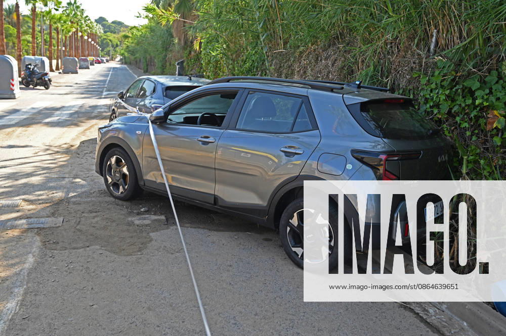 Damage after the storm in Tarragona - 23 Aug 2026 Two cars swept away by the water are left stopped and flooded on a street in Roda de Bera in Tarragona Following the storm in Tarragona, several cars and streets with damage are the result of the heavy downpour that fell on Friday, August 21st. Roda de Berà Spain