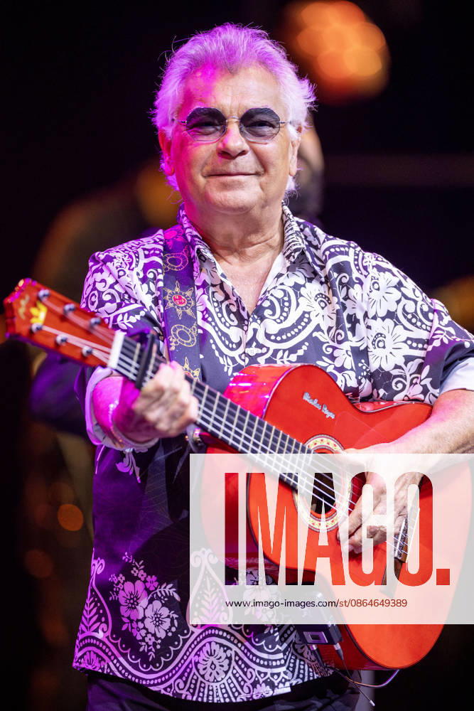 Founder and lead singer Nicolas Reyes of the Gipsy Kings and his band perform their high-energy fusion of flamenco, rumba, salsa, and pop, featuring iconic songs, at the Filene Center at Wolf Trap in Vienna, Virginia, on Sunday, August 23, 2026. Vienna USA - ZUMAkh2_ 20260823_znp_kh2_025