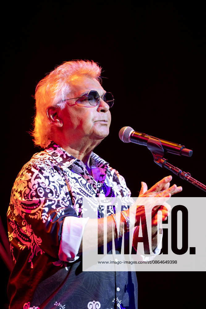 Founder and lead singer Nicolas Reyes of the Gipsy Kings and his band perform their high-energy fusion of flamenco, rumba, salsa, and pop, featuring iconic songs, at the Filene Center at Wolf Trap in Vienna, Virginia, on Sunday, August 23, 2026. Vienna USA - ZUMAkh2_ 20260823_znp_kh2_027
