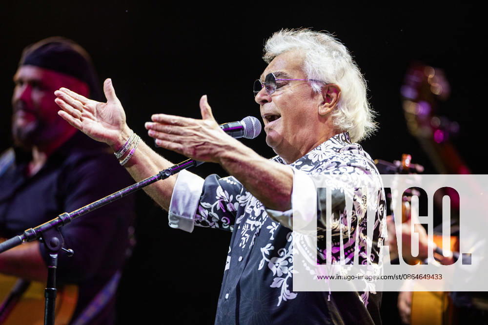 Founder and lead singer Nicolas Reyes of the Gipsy Kings and his band perform their high-energy fusion of flamenco, rumba, salsa, and pop, featuring iconic songs, at the Filene Center at Wolf Trap in Vienna, Virginia, on Sunday, August 23, 2026. Vienna USA - ZUMAkh2_ 20260823_znp_kh2_042