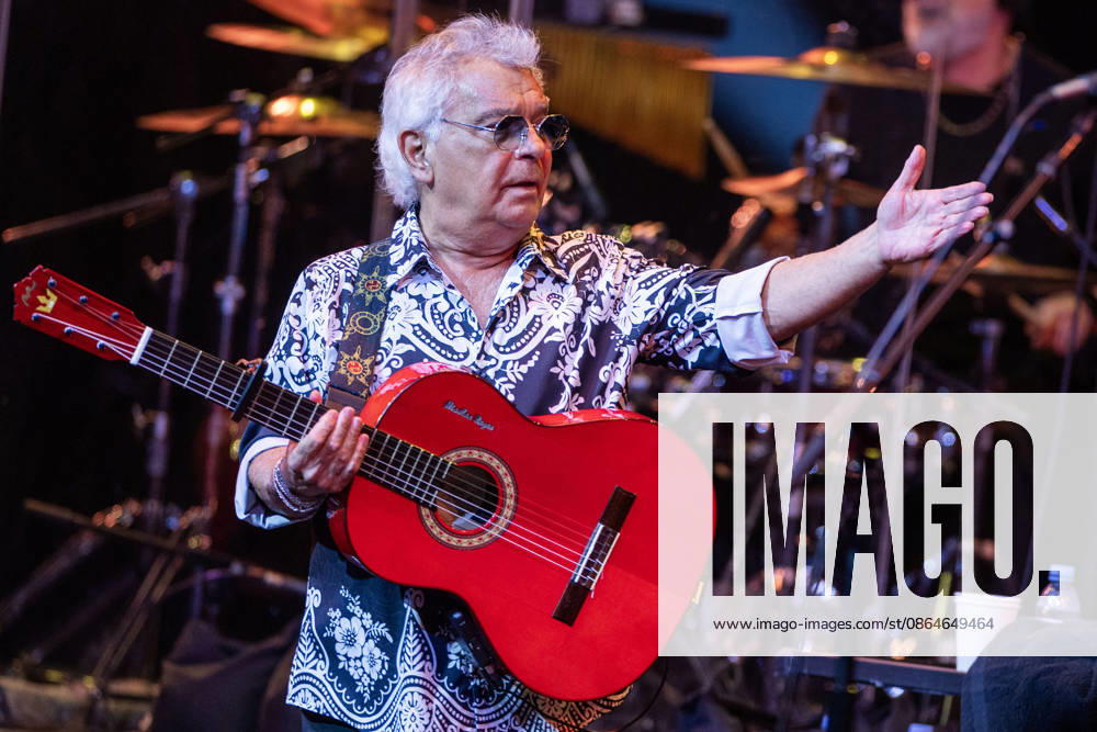 Founder and lead singer Nicolas Reyes of the Gipsy Kings and his band perform their high-energy fusion of flamenco, rumba, salsa, and pop, featuring iconic songs, at the Filene Center at Wolf Trap in Vienna, Virginia, on Sunday, August 23, 2026. Vienna USA - ZUMAkh2_ 20260823_znp_kh2_036