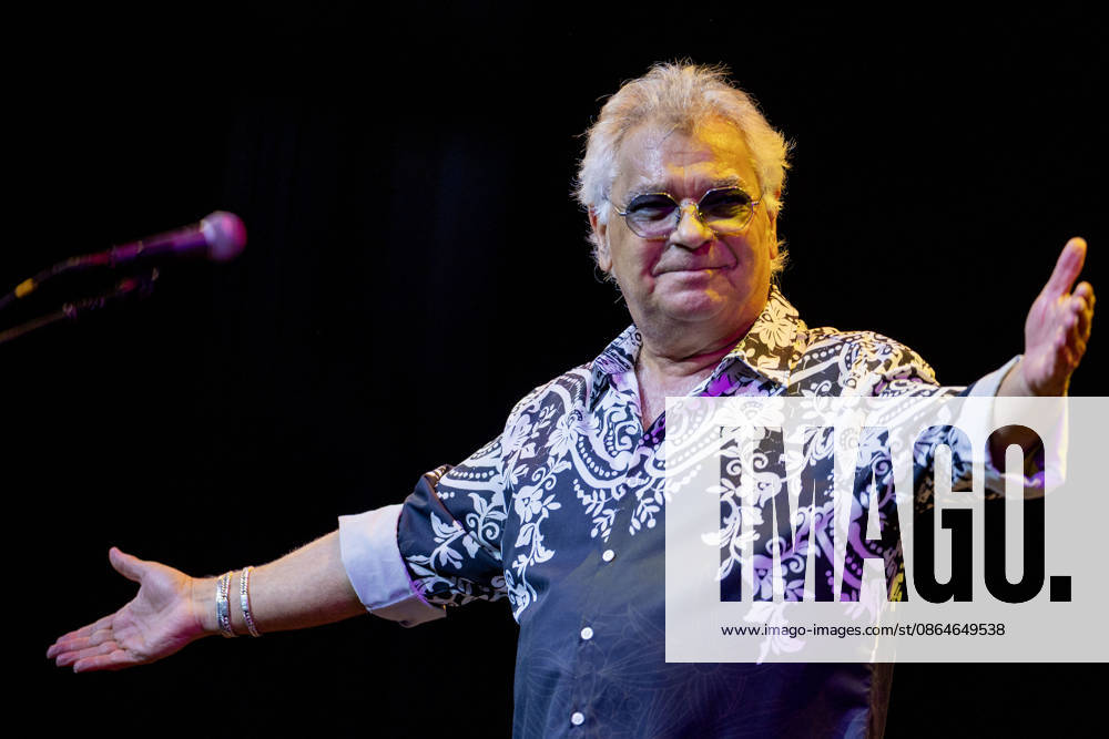 Founder and lead singer Nicolas Reyes of the Gipsy Kings and his band perform their high-energy fusion of flamenco, rumba, salsa, and pop, featuring iconic songs, at the Filene Center at Wolf Trap in Vienna, Virginia, on Sunday, August 23, 2026. Vienna USA - ZUMAkh2_ 20260823_znp_kh2_048