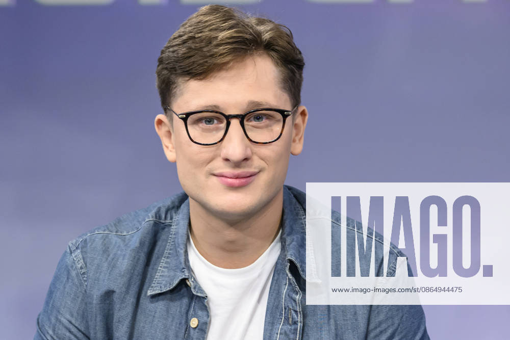 V.l. Philipp Tuermer, SPD (Vorsitzender der Jusos), GER, Berlin, Studio, zu Gast bei Maischberger, politische Talkshow, TV, Format, mit Moderatorin Sandra Maischberger, Das Erste, aus Adlershof Am Studio 20, 26.08.2026,