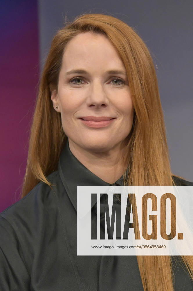 Florence Gaub in der ARD-Talkshow maischberger im Studio Berlin Adlershof. Berlin