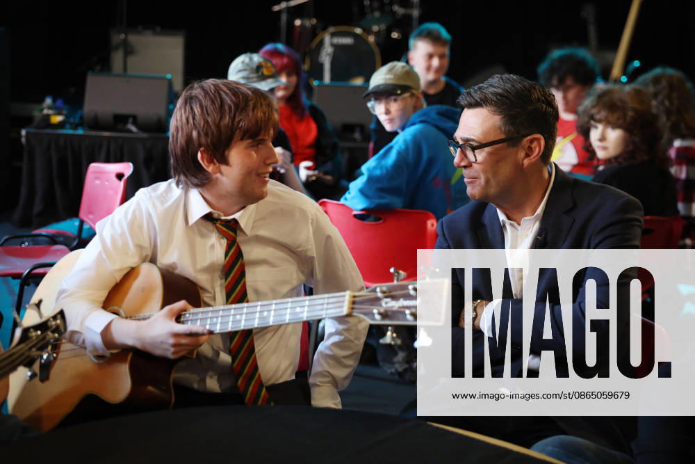 Prime Minister Andy Burnham visits Belfast 27 08 2026. Belfast, United Kingdom. Prime Minister Andy Burnham and Chris Bryant, Secretary of State for Northern Ireland meet young people at Oh Yeah Music Centre on their visit to Belfast., Credit:Ben Perry B66 Avalon United Kingdom, Northern Ireland, Belfast