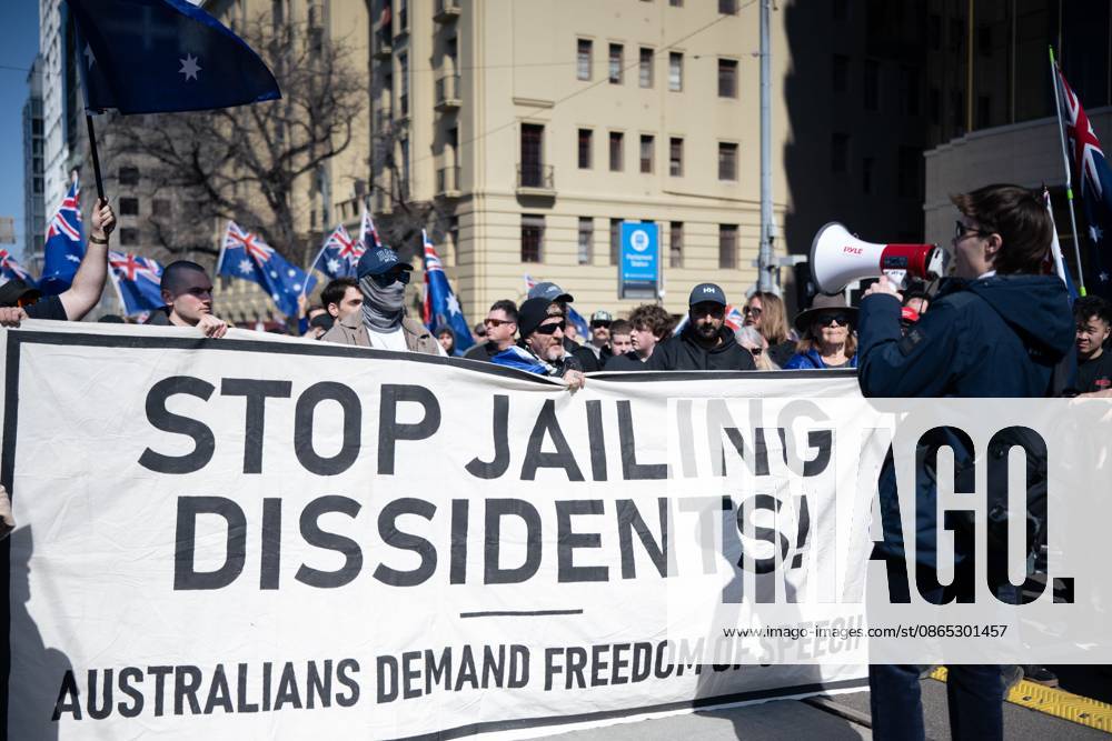 Clashes erupt during anti-immigration protest and counter-demonstration in Melbourne MELBOURNE, AUSTRALIA, AUGUST 30, 2026: Supporters of a demonstration previously promoted as March for Australia and later described by organizers as a Free Speech protest gather in Melbourne during an event led by internet personality Hugo Lennon, known online as Auspill. Clashes break out involving protesters, counter-protesters and police, prompting officers to deploy crowd-control spray and pepper-ball rounds. Melbourne Victoria Australia