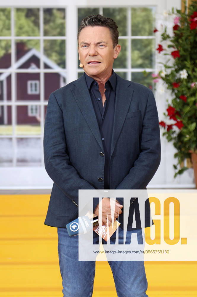 Stefan Mross in der ARD TV-Show Immer wieder sonntags im Europa-Park. Rust