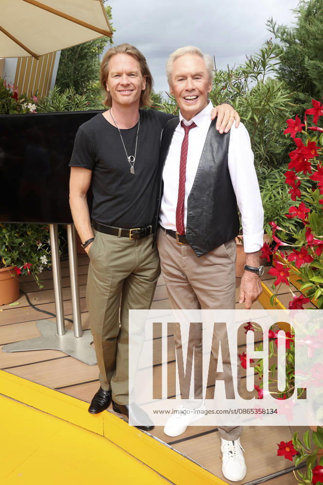 Mike Kraus mit Vater Peter Kraus in der ARD TV-Show Immer wieder sonntags im Europa-Park. Rust